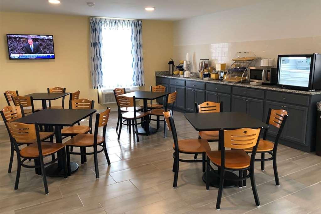 Days Inn By Wyndham Cape Carteret Near Emerald Isle 设施 照片