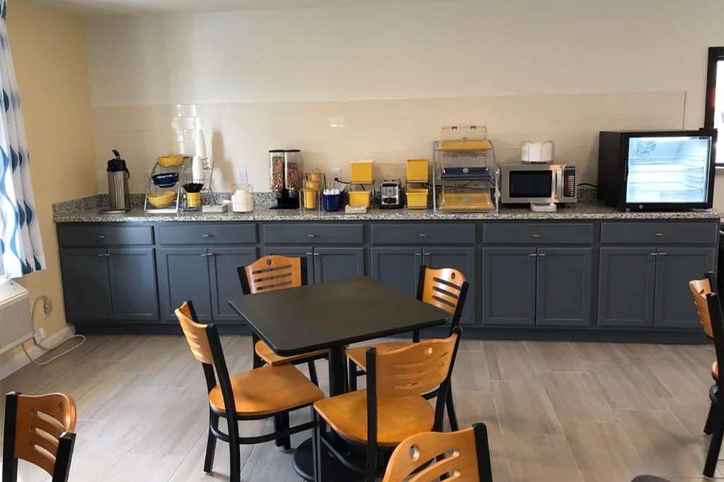 Days Inn By Wyndham Cape Carteret Near Emerald Isle 设施 照片