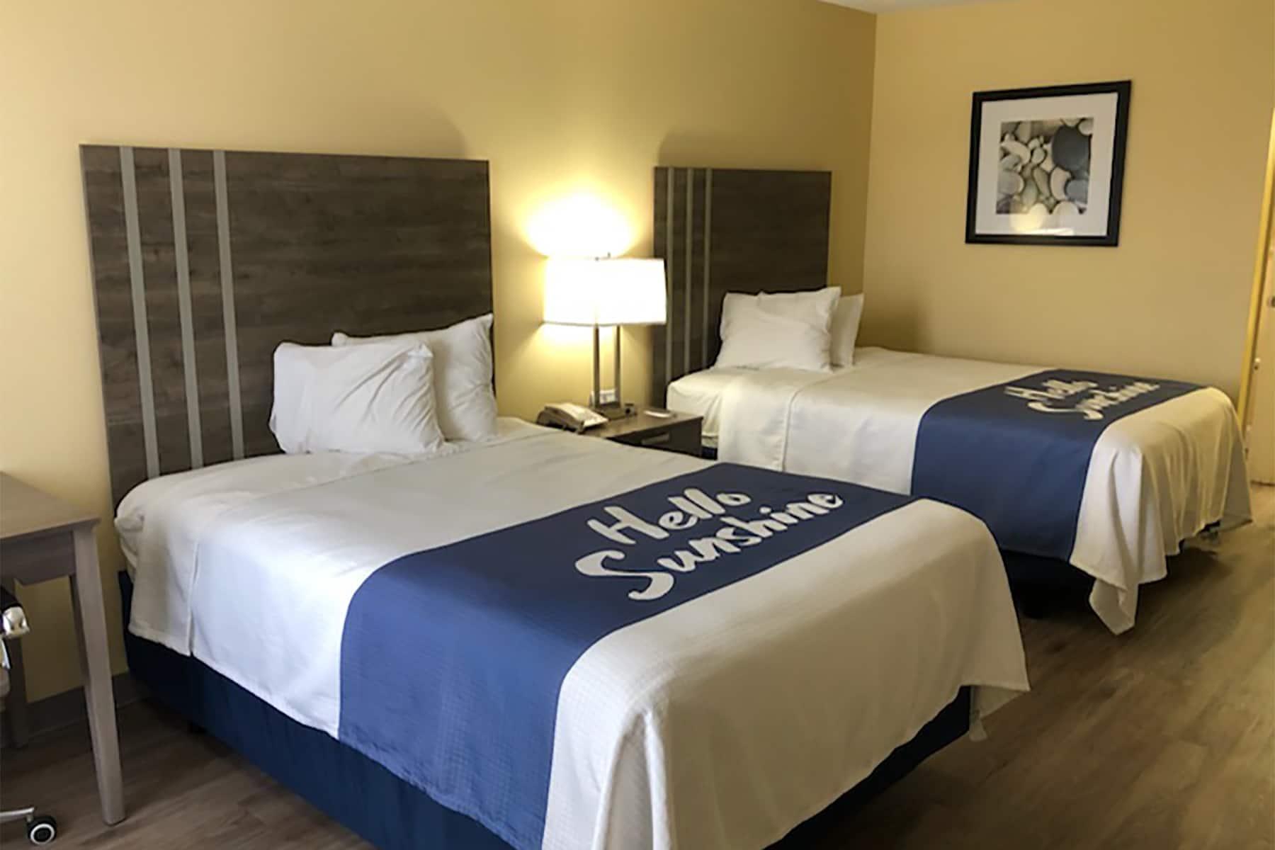 Days Inn By Wyndham Cape Carteret Near Emerald Isle 外观 照片